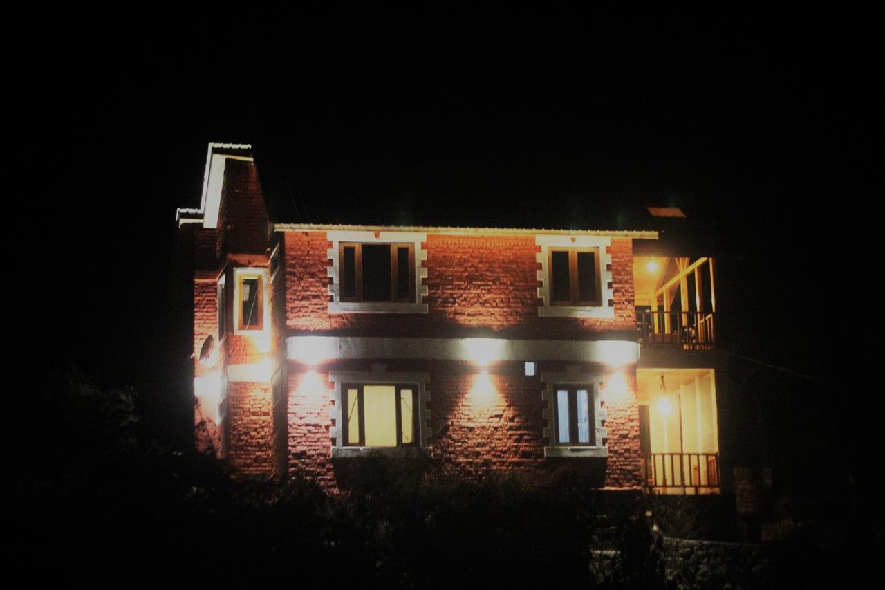 Offbeat Abodes - Tirthan Valley Banjar Exterior photo